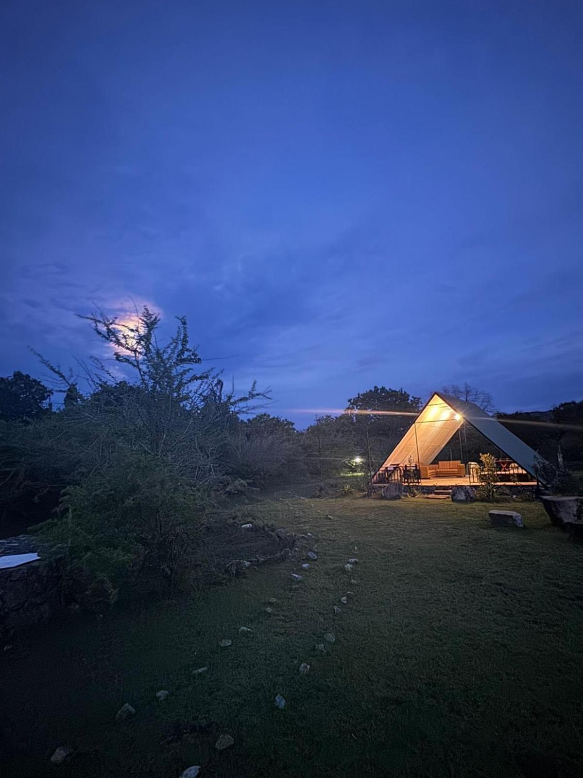 Basecamp - Yala Hotell Eksteriør bilde